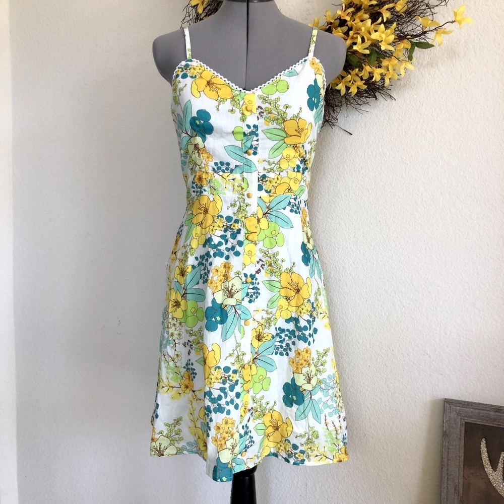 Valencia & Vine Floral Dress